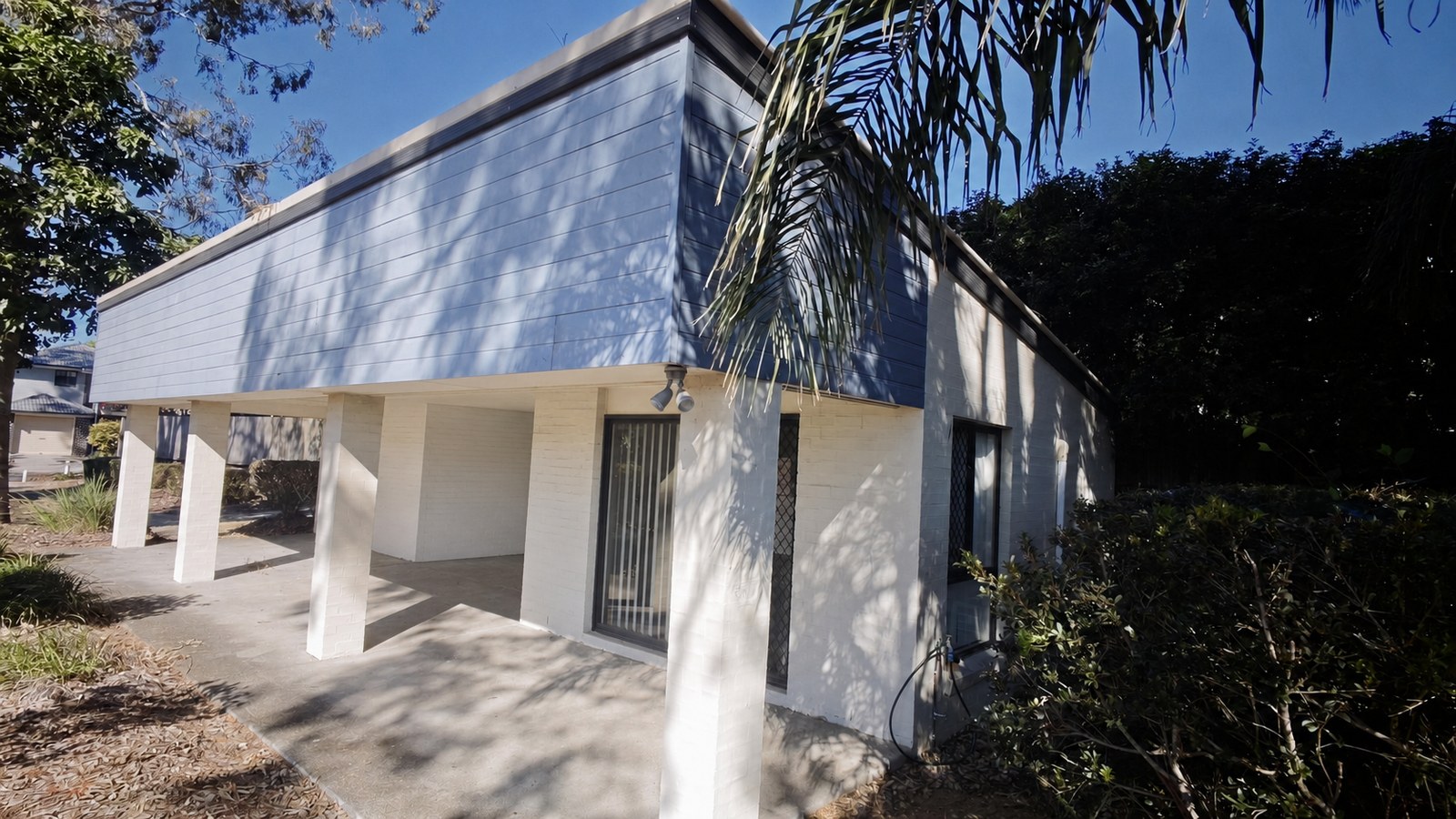 Resident gym building with completed white ceiling